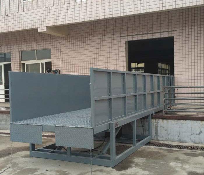 阳江升降卸猪台